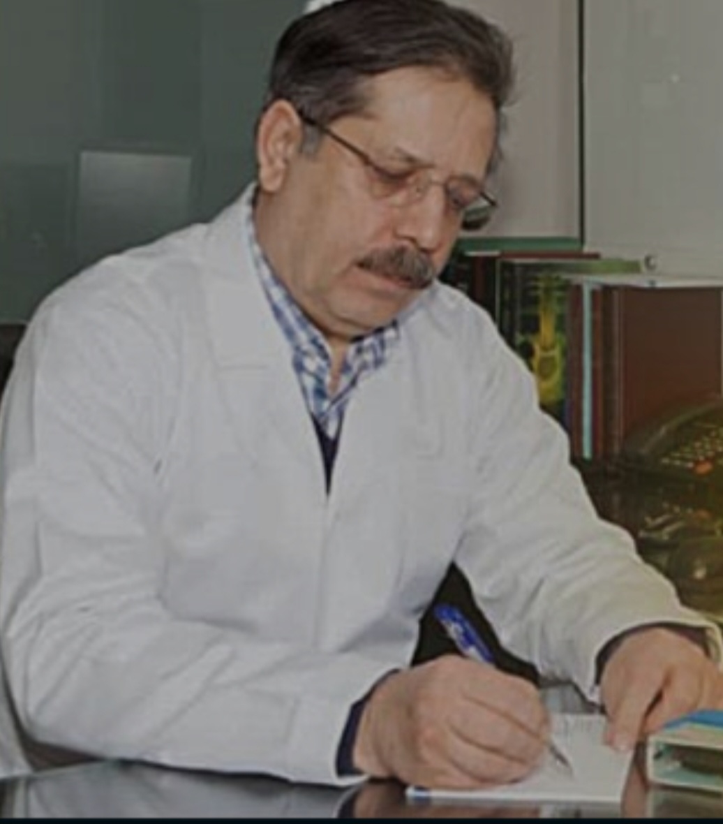 دکتر احمد شکرچی زاده اصفهانی