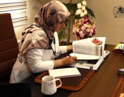 دکتر الناز افروزه